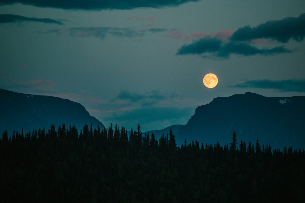 alaska at night